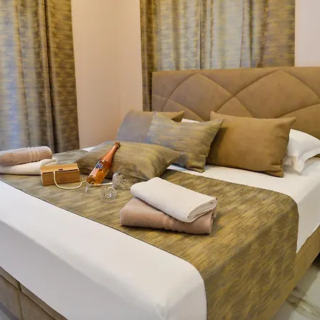 Appartement Madonna Dugopolje