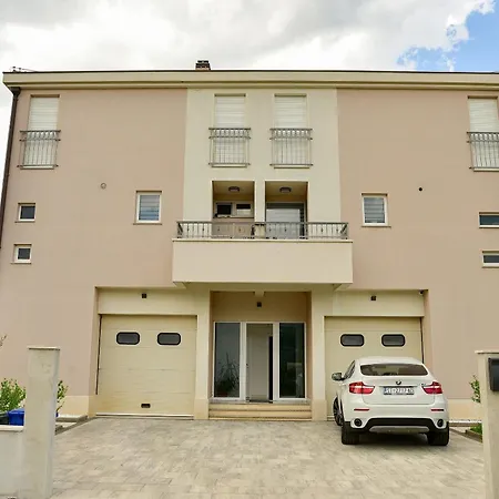 Madonna Appartement